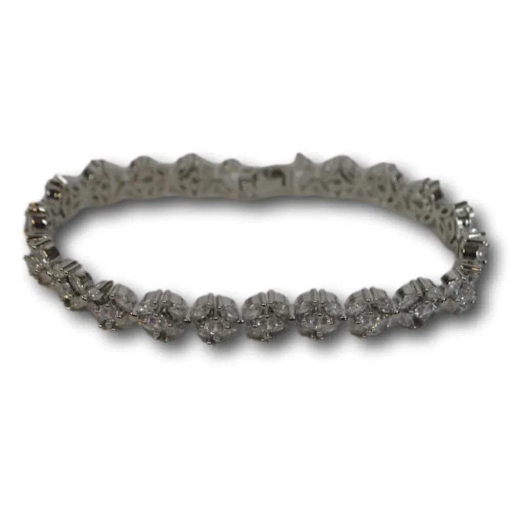 New Stunning Womens Silver Floral Tennis Bracelet - NEW